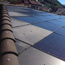 Photovoltaische Dachziegel, Sattel- oder Pultdach, massgeschneiderte Module